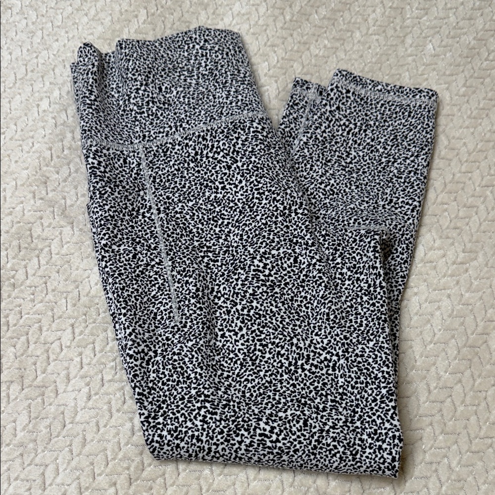 Athleta Monochrome Textured Leggings